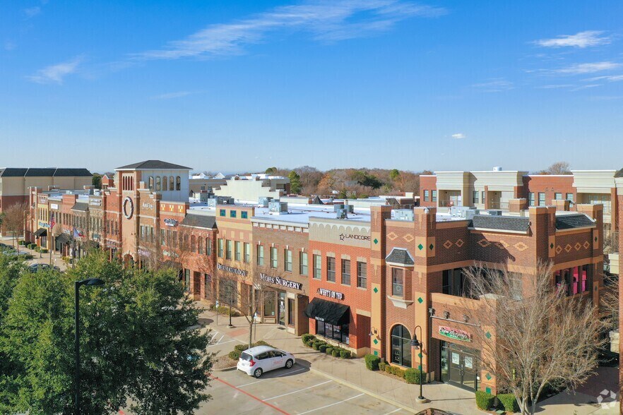 More Photos Of 120 Main St, Highland Village Apartments For Lease