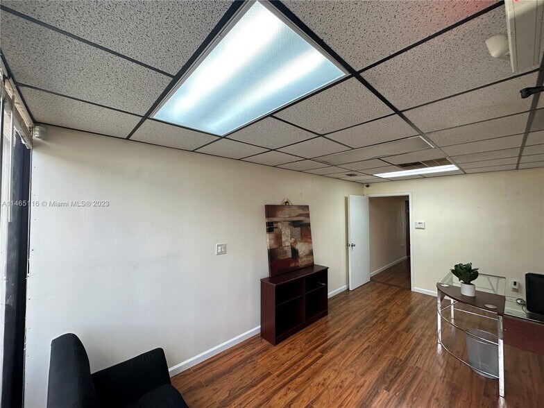 More Photos Of 6187 NW 167th St, Miami Lakes Office For Sale