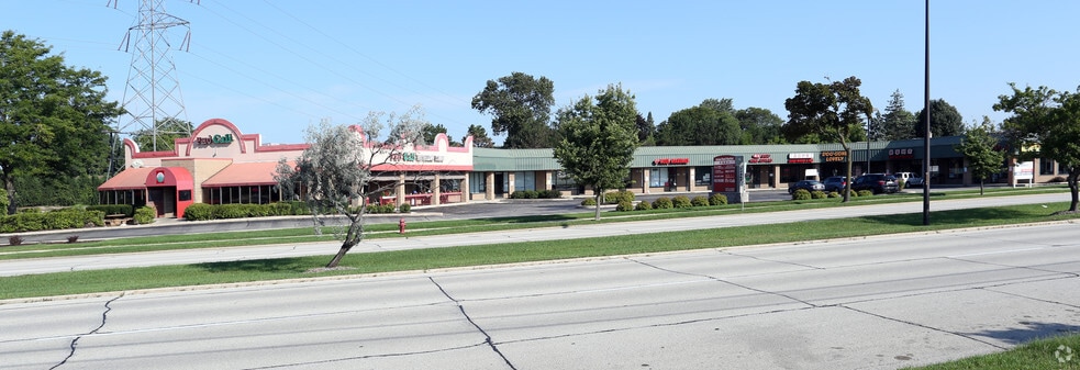 More Photos Of 11064 W National Ave, West Allis Unknown For Lease