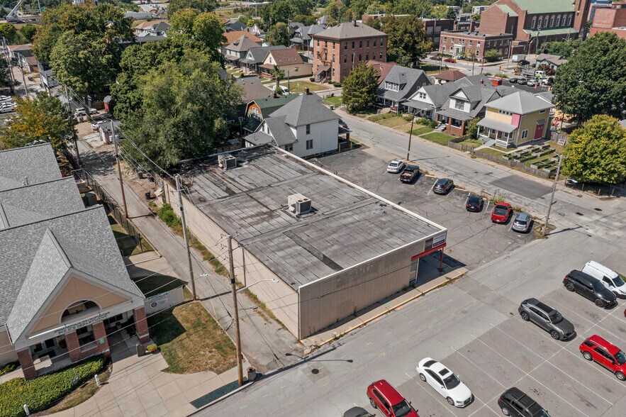 More Photos Of 1017 E Morris St, Indianapolis Freestanding For Lease
