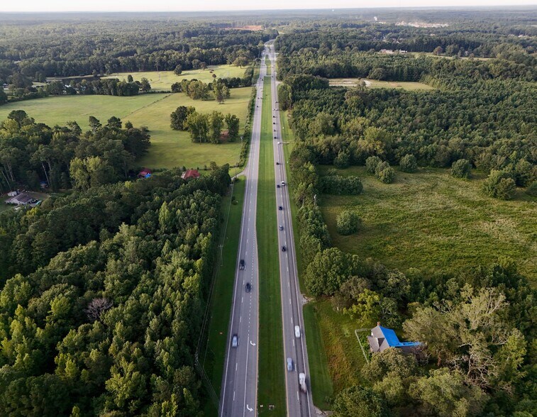 More Photos Of 0 Thompson Rd, Tyrone Land For Sale