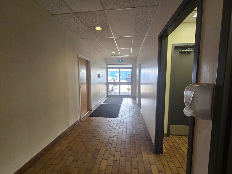 More Photos Of 5201 44 St, Bonnyville Industrial For Sale