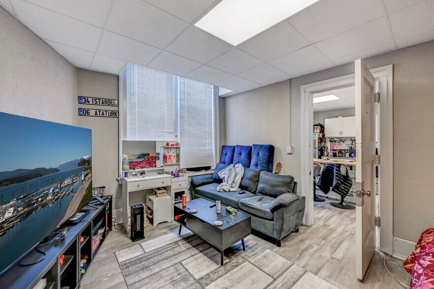 More Photos Of 310-312E Lackawanna Ave, Olyphant Apartments For Sale