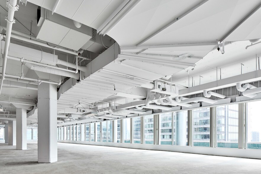 More Photos Of 200 Wellington St W, Toronto Office For Lease