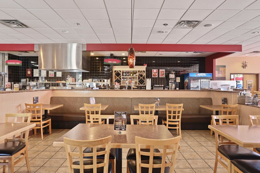 More Photos Of 1924-1926 Pacific Ave, Stockton Restaurant For Sale