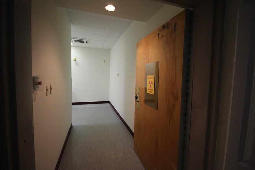 More Photos Of 204 8th st, Lehighton Medical For Sale