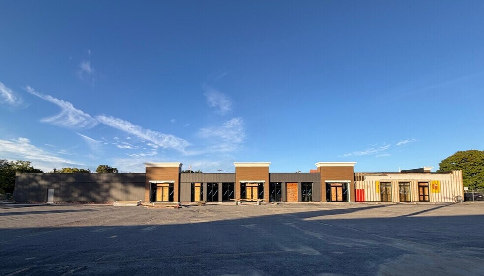 Primary Photo Of 31 Washington St, Hudson Freestanding For Lease