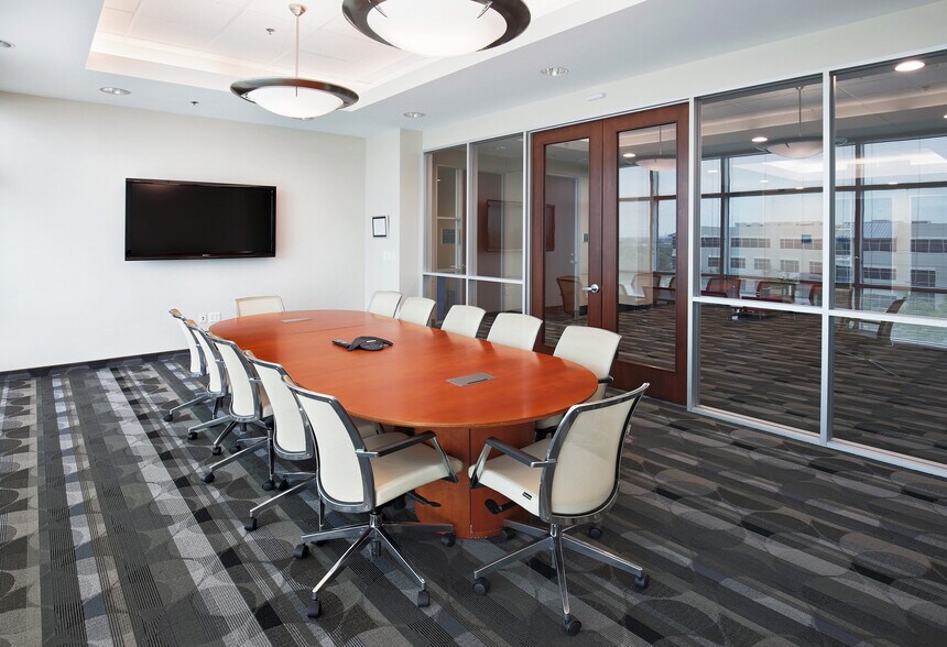 More Photos Of 5600 Tennyson Pkwy, Plano Office For Lease