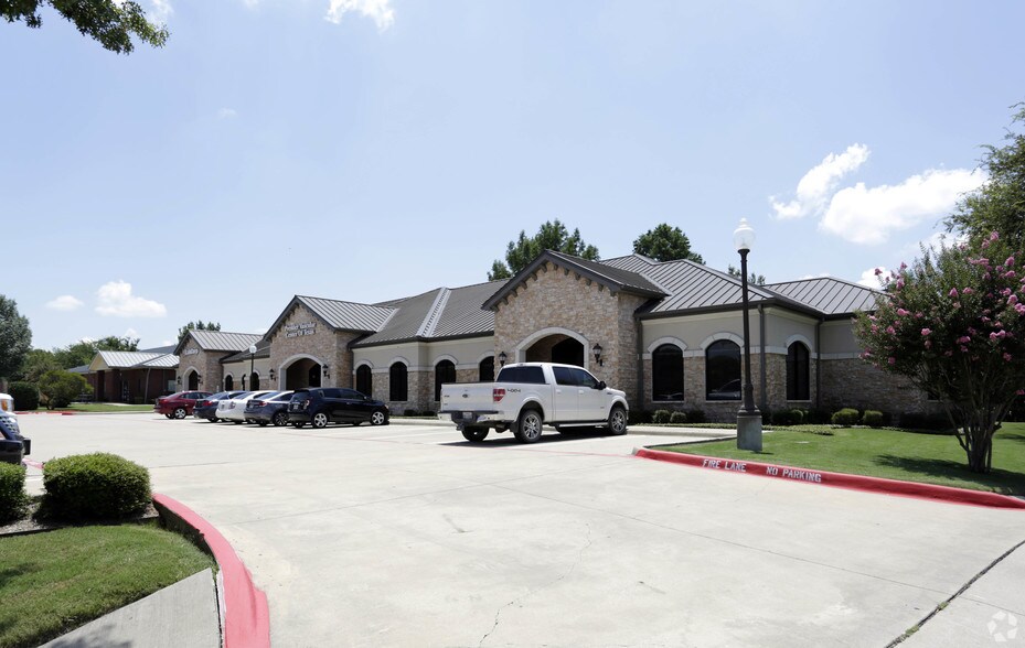 More Photos Of 1871 Harroun Ave, McKinney Office For Lease