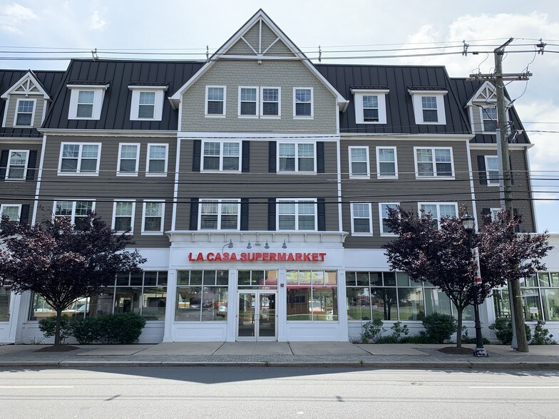 More Photos Of 727 Franklin Blvd, Somerset Apartments For Lease