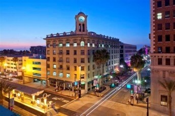 More Photos Of 115 Pine Ave, Long Beach Office For Lease