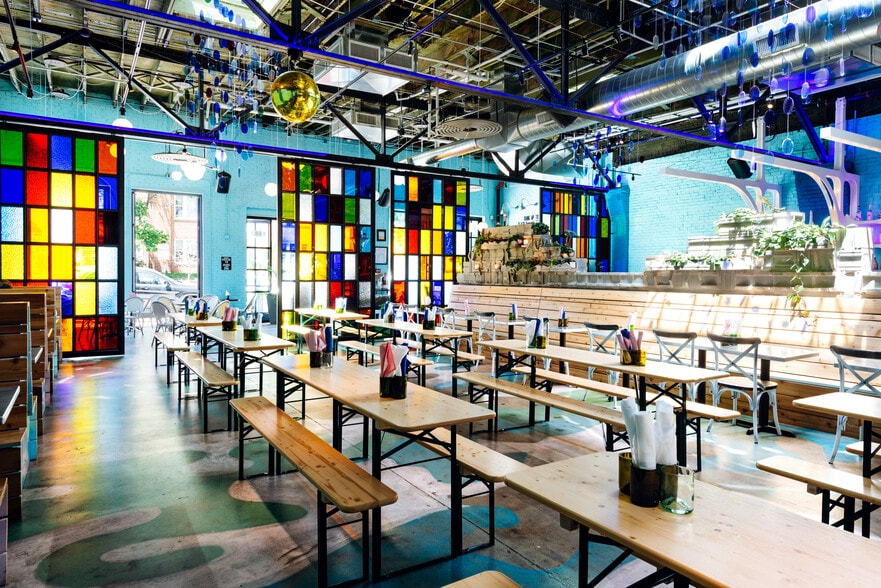 More Photos Of 1310 Pearl St, Denver Restaurant For Sale