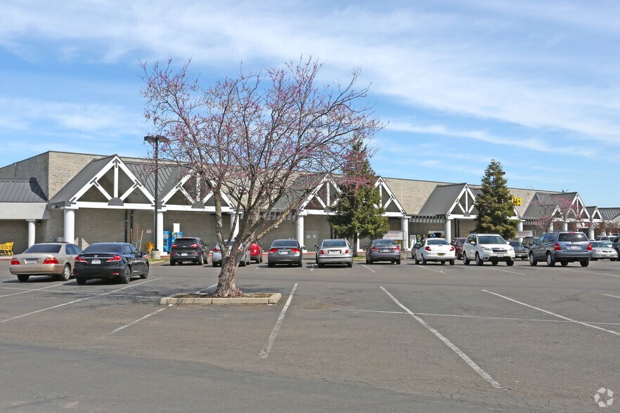 More Photos Of 678 N Wilson Way, Stockton Unknown For Lease