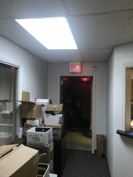 More Photos Of 1841 Norman Dr, Valdosta Office For Sale