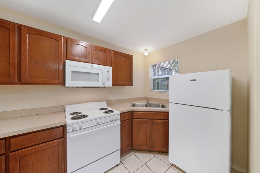 More Photos Of 414 Cupples Rd, San Antonio Apartments For Sale