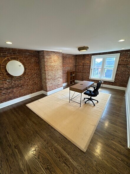 More Photos Of 471 Delaware Ave, Buffalo Office For Lease
