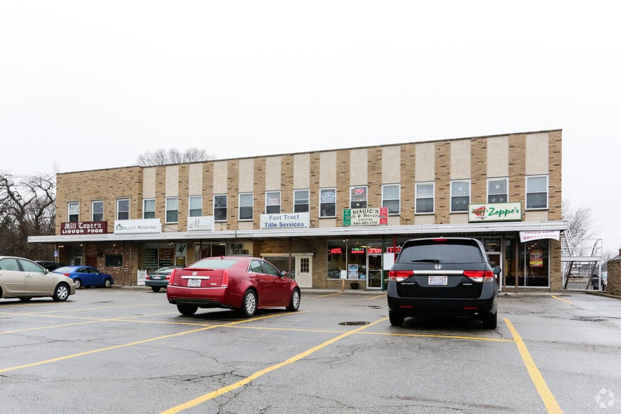 More Photos Of 5545-5565 Wilson Mills Rd, Cleveland Office For Lease