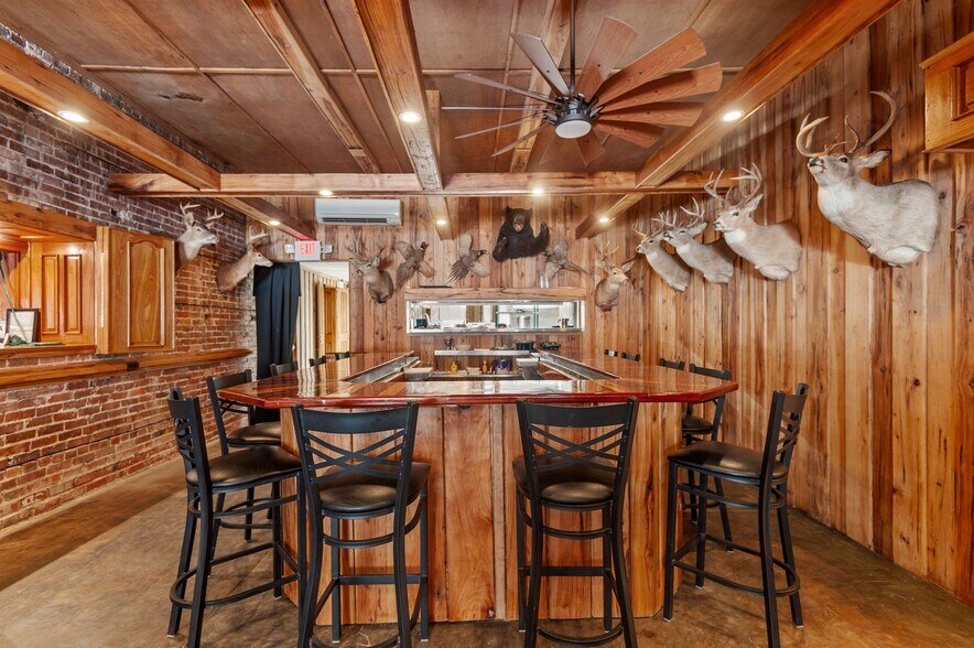 More Photos Of 226 Pamlico St, Belhaven Restaurant For Sale