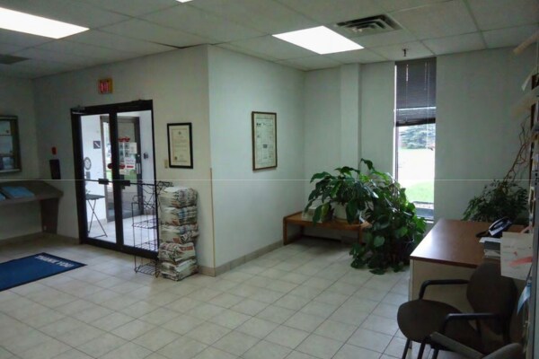More Photos Of 2950 Bremner Ave, Red Deer Office For Sale