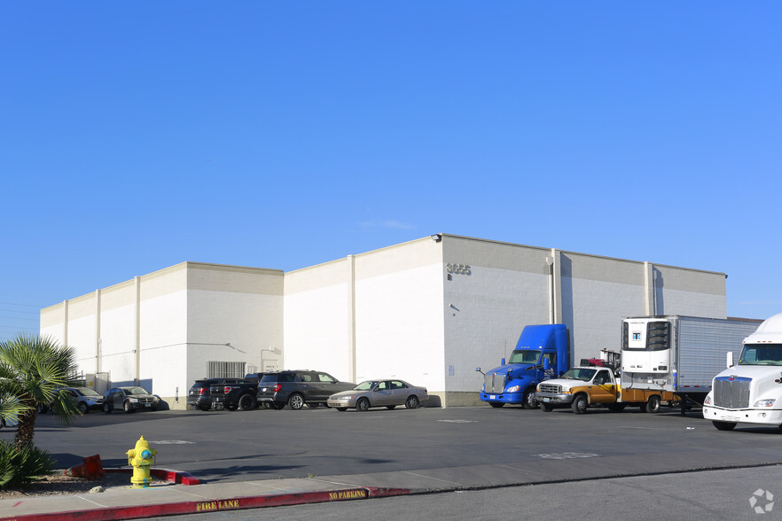 Primary Photo Of 3655 W Quail Ave, Las Vegas Warehouse For Lease