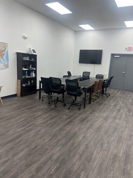 More Photos Of 999 Branch Ct, Grovetown Freestanding For Lease