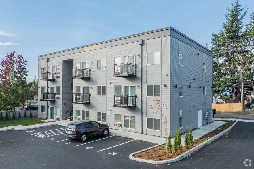 More Photos Of 3254 SE 90th Pl, Portland Apartments For Sale
