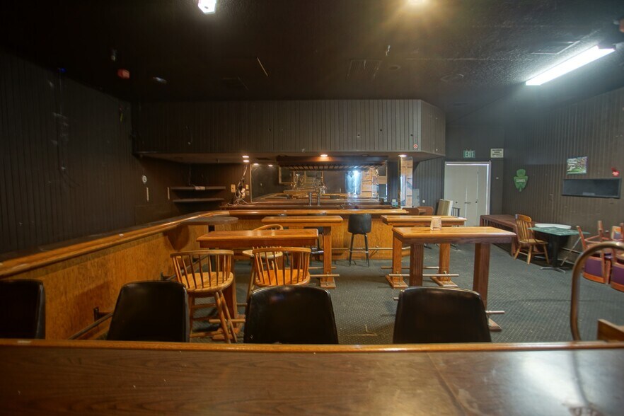 More Photos Of 23770 S Western Ave, Harbor City Restaurant For Lease