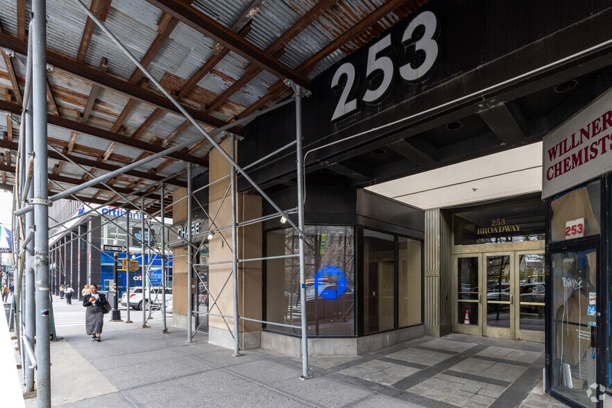 More Photos Of 251-256 Broadway, New York Office For Lease