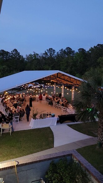 More Photos Of 30 Old Palmetto Path, Saint Marks Restaurant For Sale