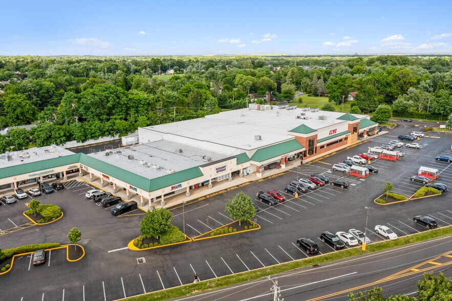 More Photos Of 2301 Bristol Rd, Bensalem Unknown For Sale