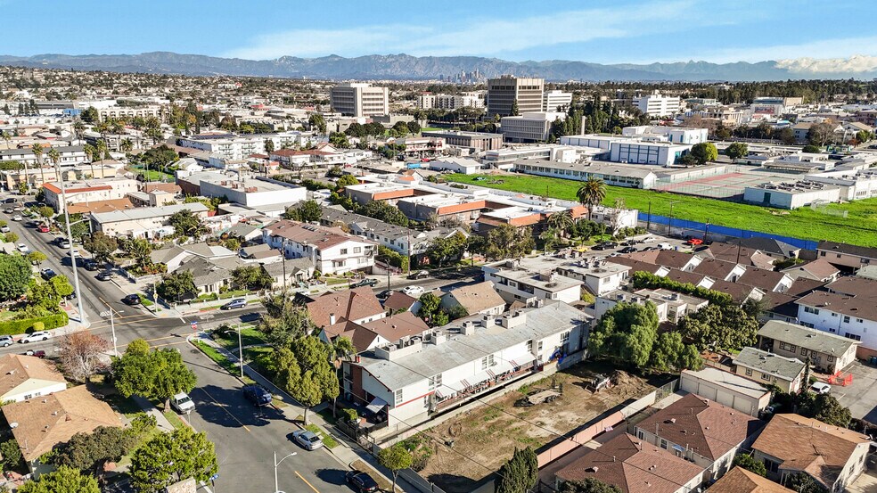 More Photos Of 310 S Eucalyptus Ave, Inglewood Apartments For Sale