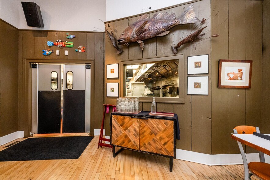 More Photos Of 16409 Red Arrow Hwy, Union Pier General Retail For Sale