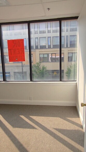 More Photos Of 144 Washington St, Newark Storefront Retail Office For Lease