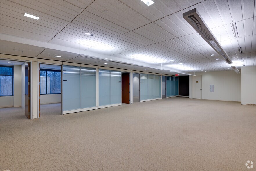 More Photos Of 120 Mountainview Blvd, Basking Ridge Office For Sale