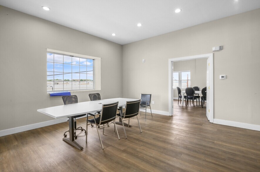 More Photos Of 3317-3341 Gaul St, Philadelphia Service For Sale