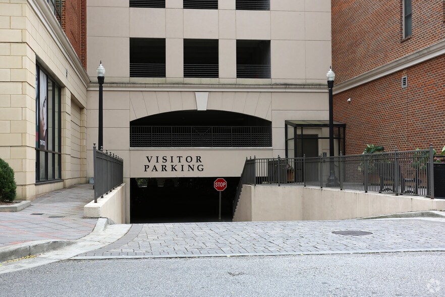 More Photos Of 3621 Vinings Slope SE, Atlanta Loft Creative Space For Sale