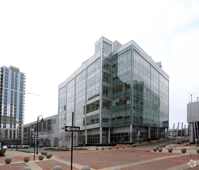 More Photos Of 100 Washington Blvd, Stamford Office For Lease