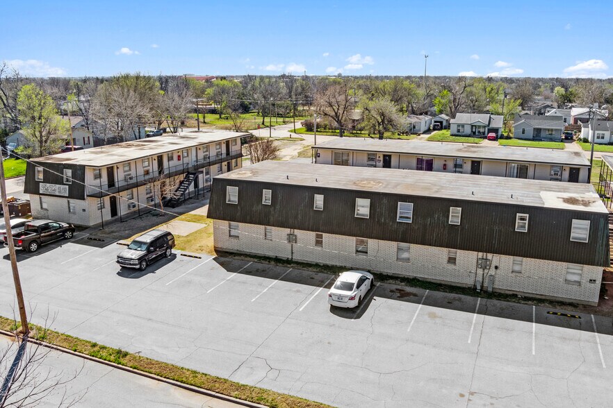 More Photos Of 1314 NW Irwin Ave, Lawton Multifamily For Sale