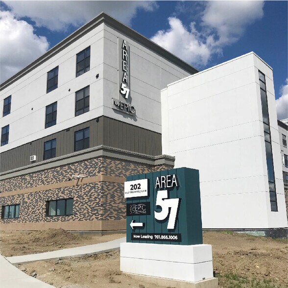 More Photos Of 202 E Greenfield Ln, Bismarck Apartments For Lease