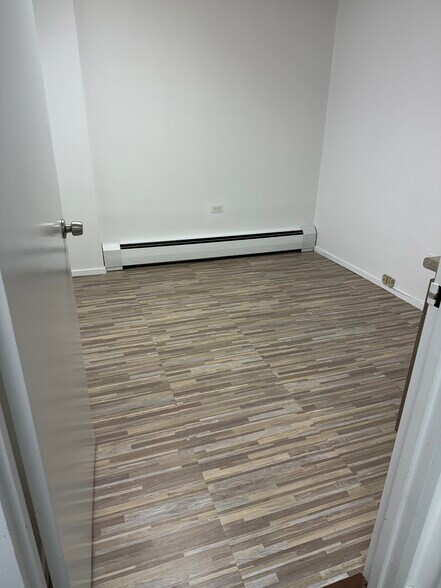 More Photos Of 92-29 Queens Blvd, Rego Park Apartments For Sale