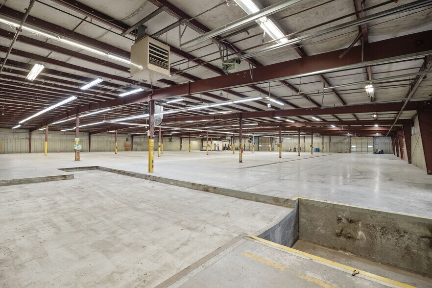 More Photos Of 4811 Easton Rd, Saint Joseph Industrial For Lease