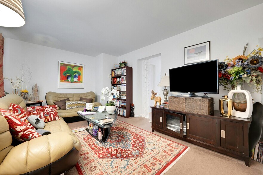 More Photos Of , Stamford Multifamily For Sale