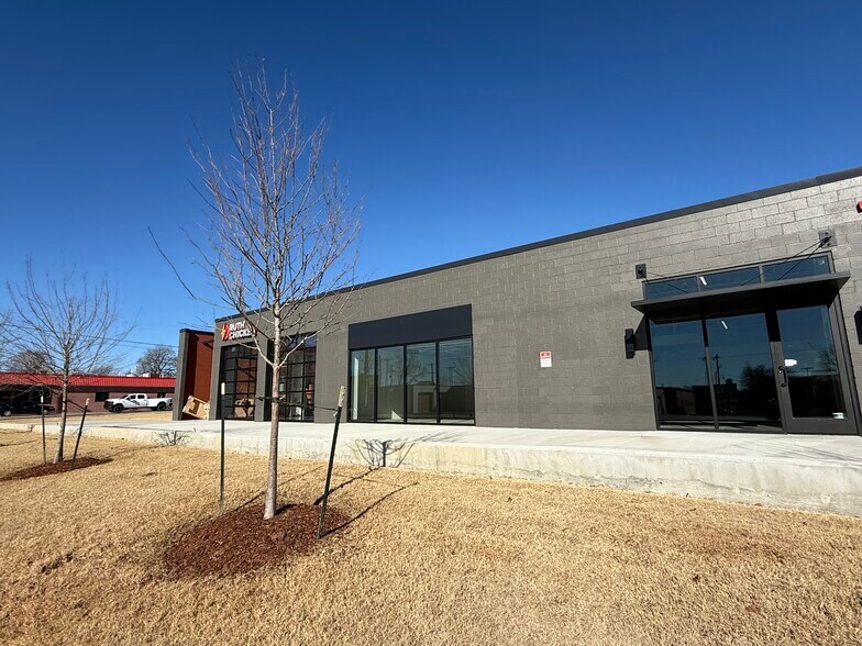 More Photos Of 1603-1615 E 3rd St, Tulsa Storefront Retail Office For Lease