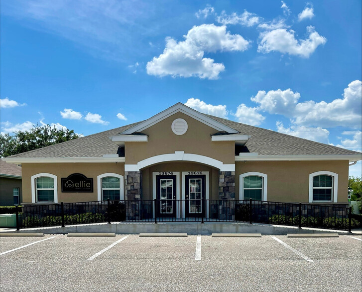 Primary Photo Of 13674-13676 Hillsborough Ave, Tampa Medical For Lease