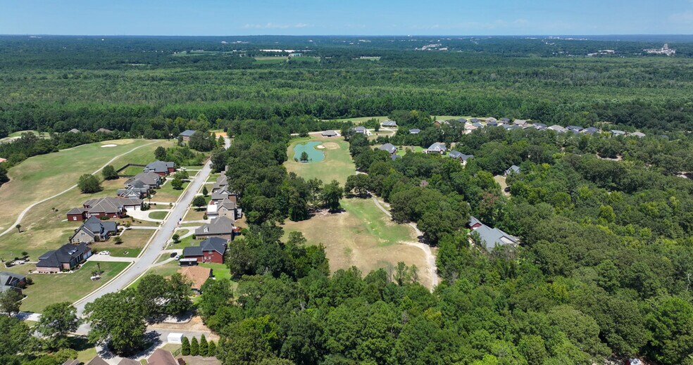 More Photos Of 128 Oakview Club Dr, Macon-Bibb Golf Course Driving Range For Sale