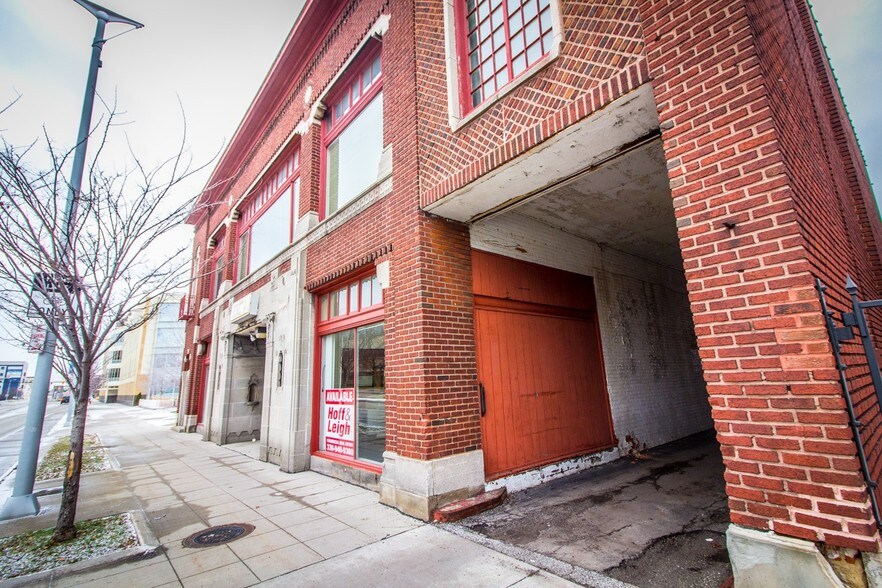 More Photos Of 3800-3812 Euclid Ave, Cleveland Light Manufacturing For Lease