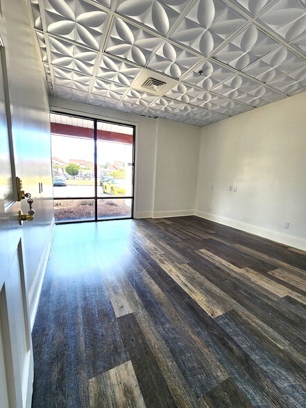 More Photos Of 8700-8730 Thomas Dr, Panama City Apartments For Lease