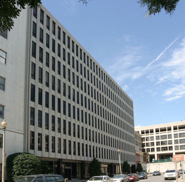 More Photos Of 122 C St NW, Washington Office For Lease
