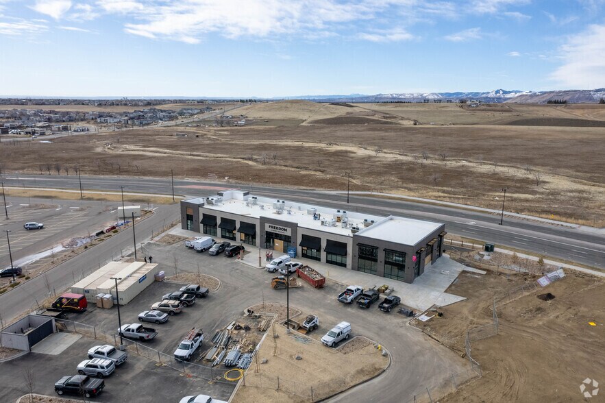 More Photos Of 15177 Candelas Pky, Arvada Restaurant For Lease