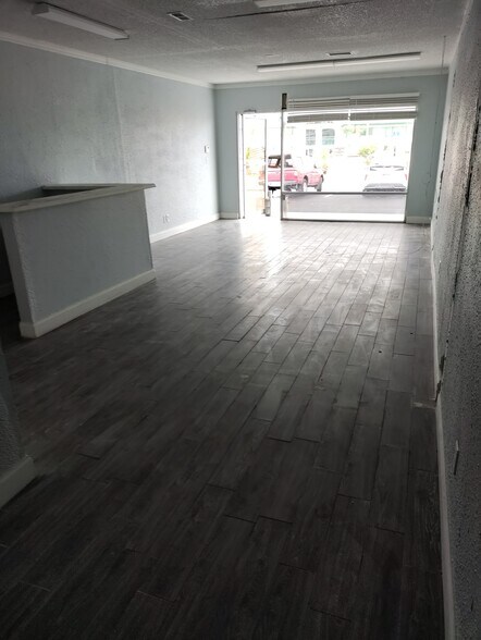 More Photos Of 29811-29829 US Highway 19, Clearwater General Retail For Sale